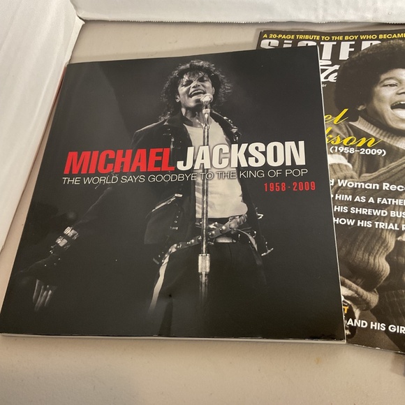 Set of 4 Michael Jackson Magazines - Picture 7 of 8